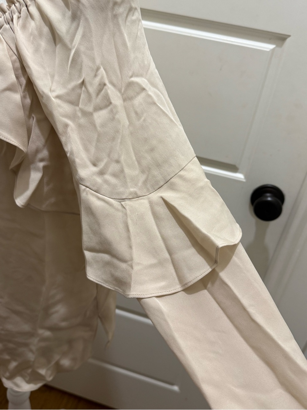 Kobi Halperin. Kaytya Ruffle Silk Blouse. Champagne. Size Small. - Picture 9 of 16